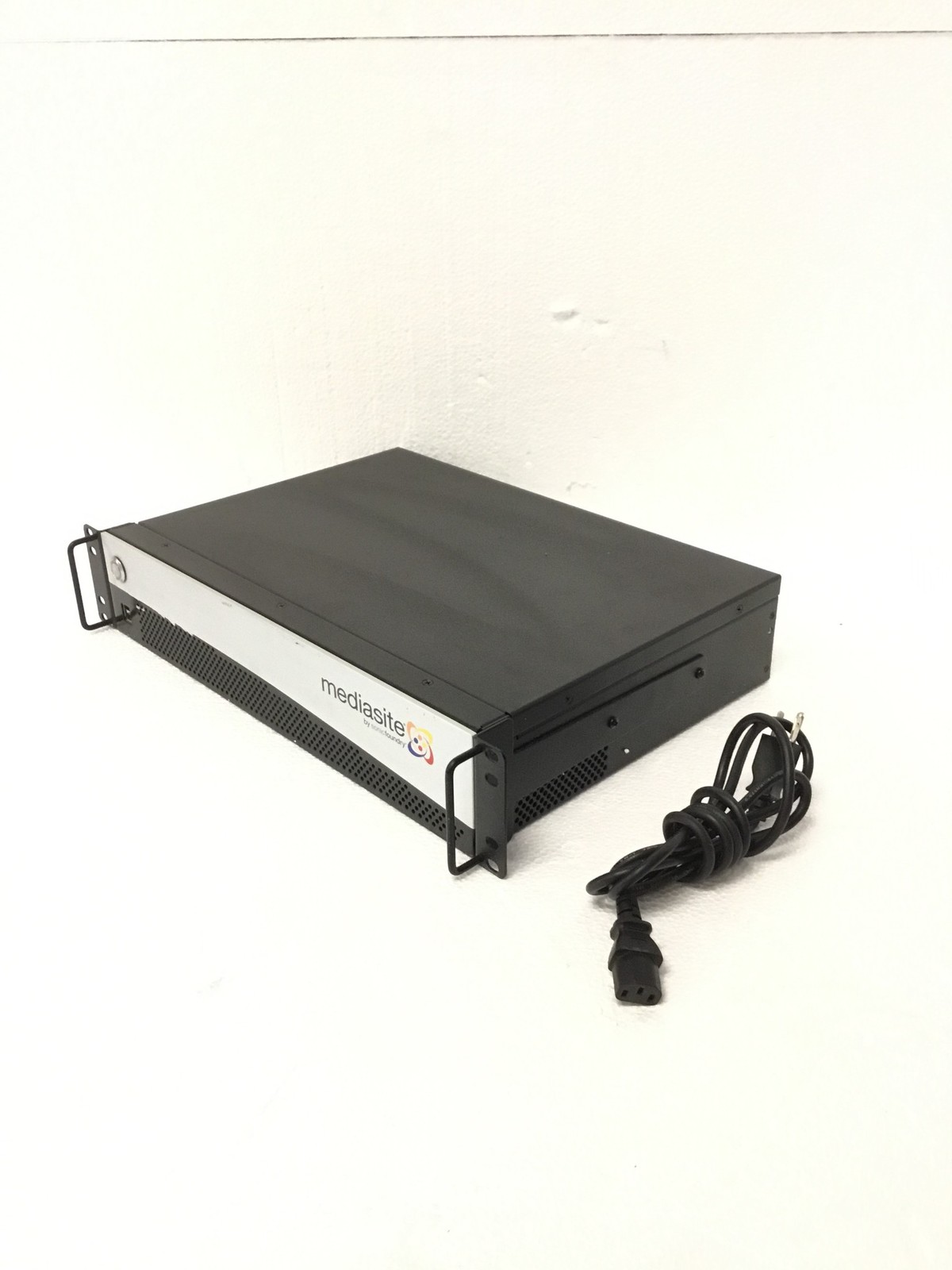 Sonic Foundry Mediasite MSL-CSR-700-R2 i3-3220 3.3GHz 8GB Supermicro C7Q67 WORKS