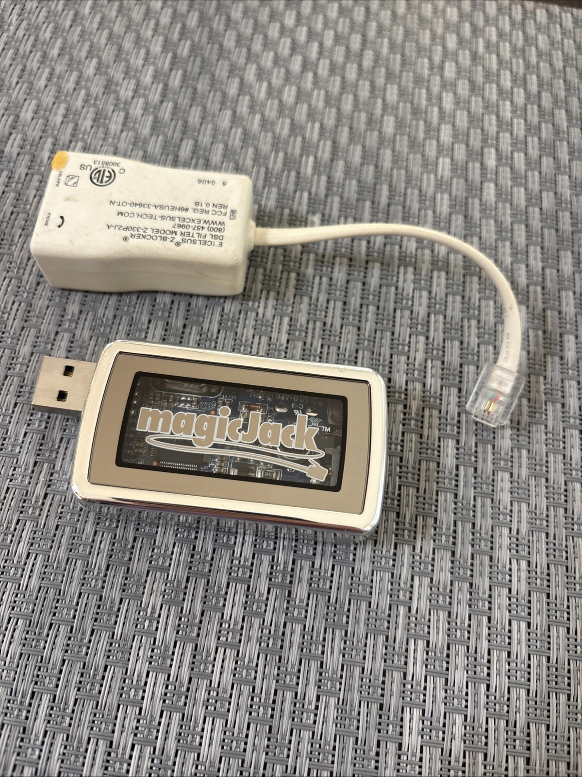 Magic Jack A921 USB Voip Phone Jack Adapter. Working. VGC