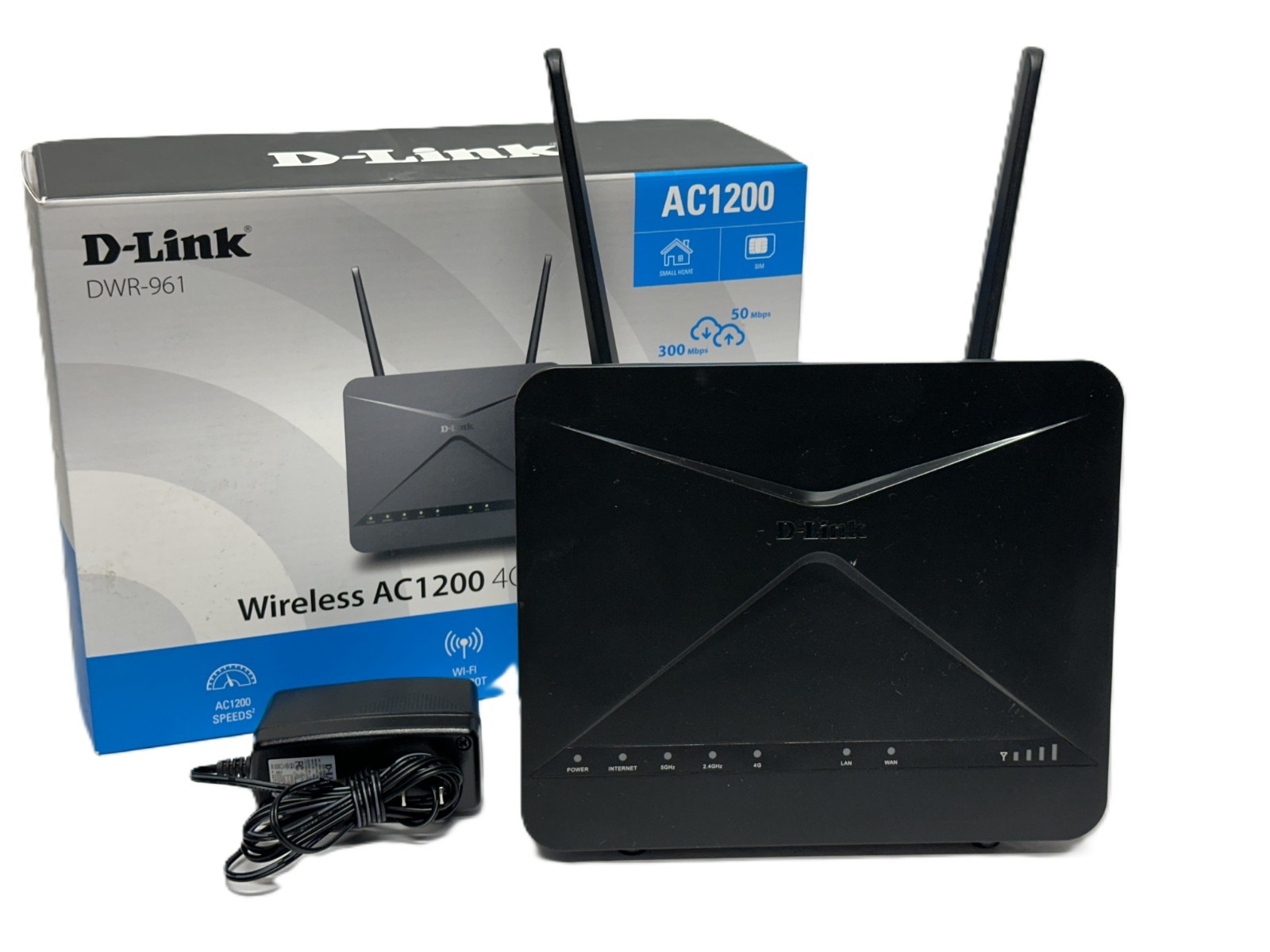 D-Link DWR-961 AC1200 Wireless Router (DWR-961-VW-R) – Pre-Owned, Untested