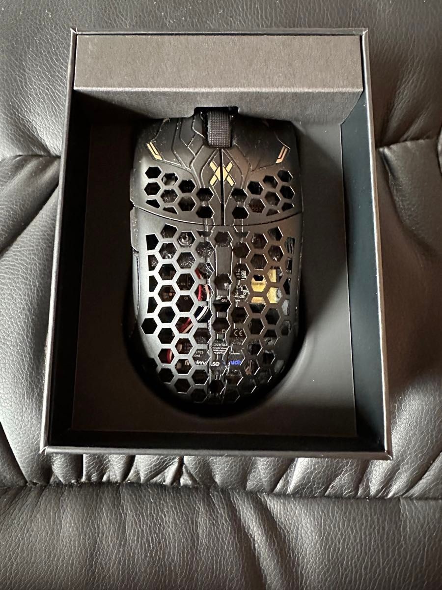 Finalmouse UltralightX Guardian Tiger L Wireless Gaming Mouse Large Used Japan