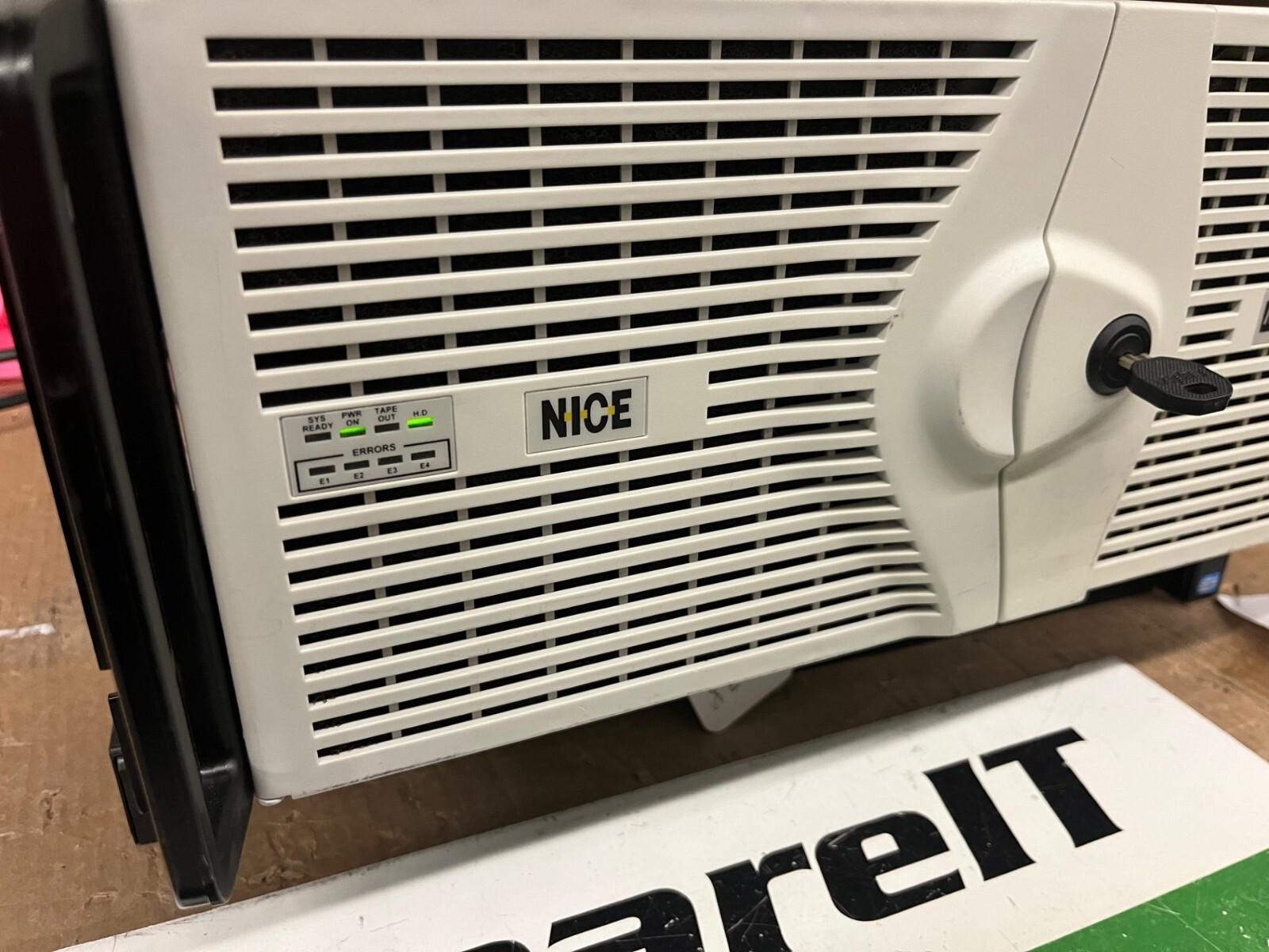 501M0150-01 Nice Systems NiceLog NL-2000 Digital Voice Logging System