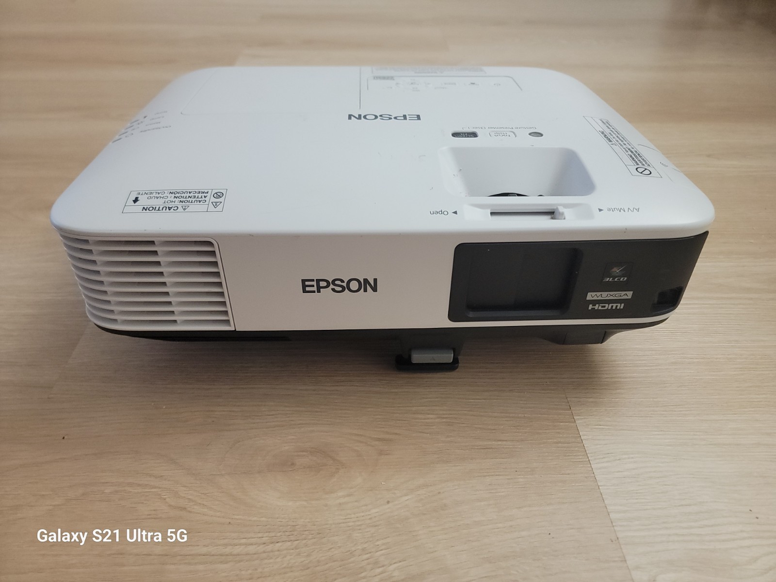 Epson PowerLite 2265U Projector Full HD WUXGA 3LCD HDMI 5500 Lumens 540H 25H Eco