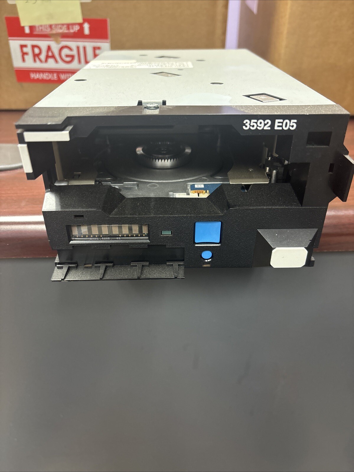 IBM 3592-E05 23R6564 23R9714 FC 4GB TAPE DRIVE 23R9205