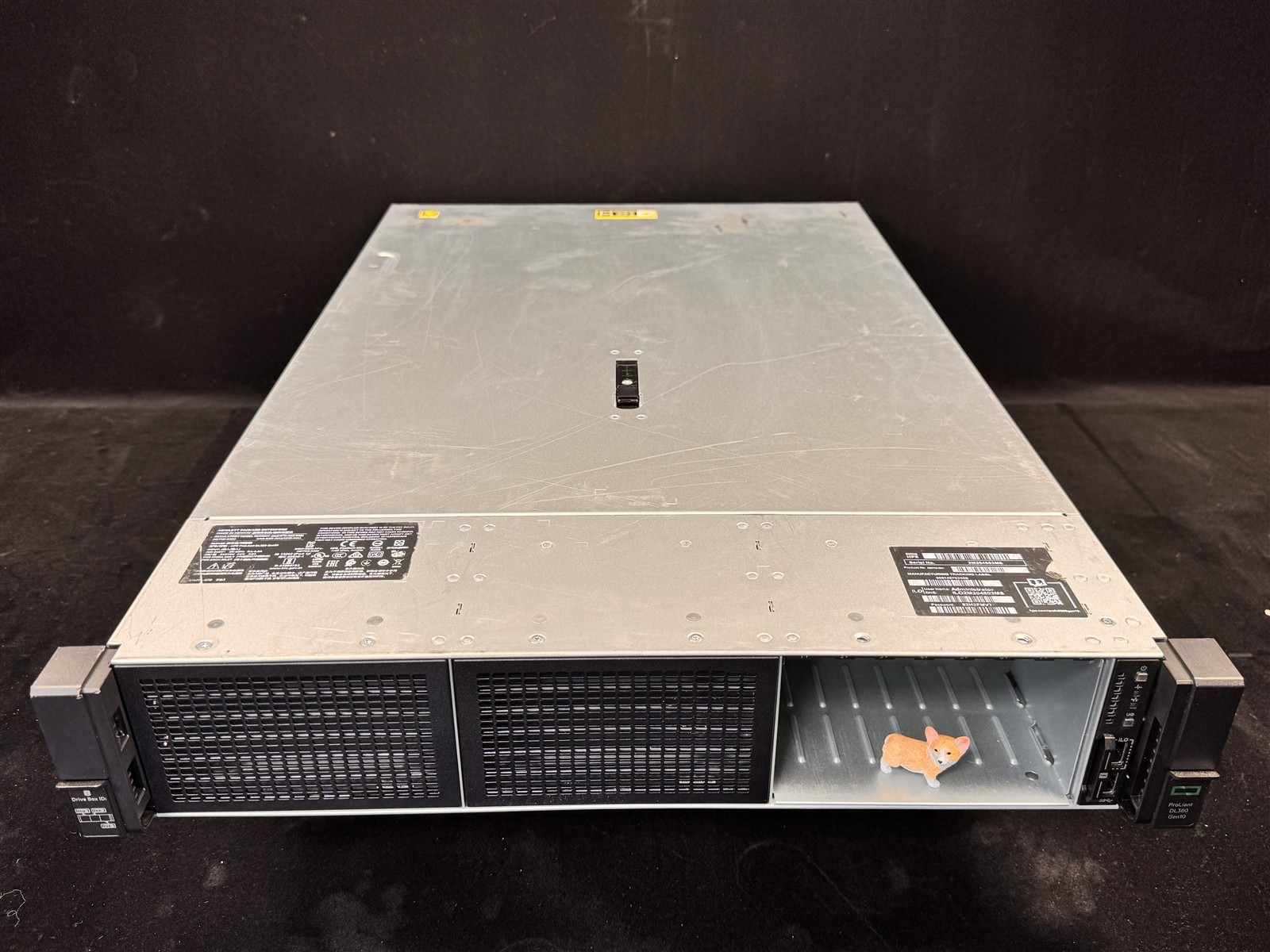 HPE ProLiant DL380 Gen10 G10 8SFF 2x 20C 6138 2GHz 331FLR 2xPSU NO RAM HDD RAID