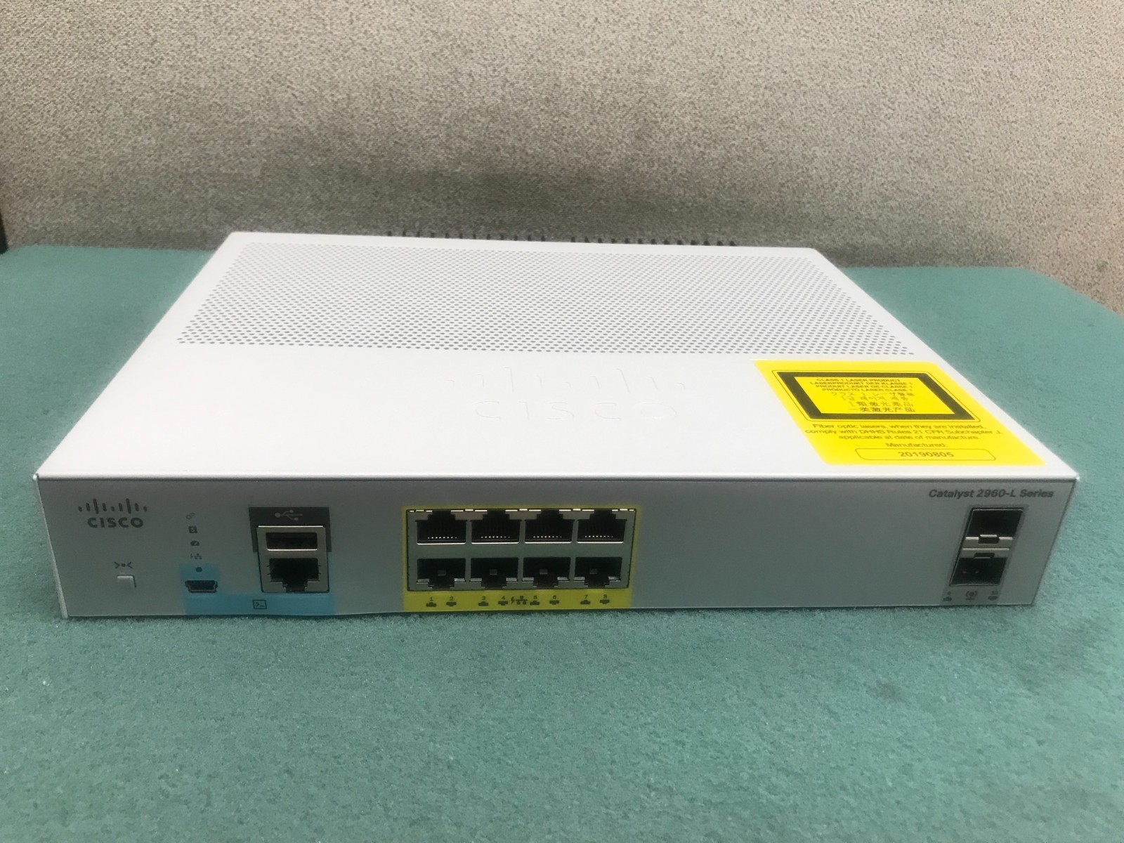 Cisco Catalyst WS-C2960L-8PS-LL 8-Port  Gigabit PoE+ Ethernet Switch - RNW123