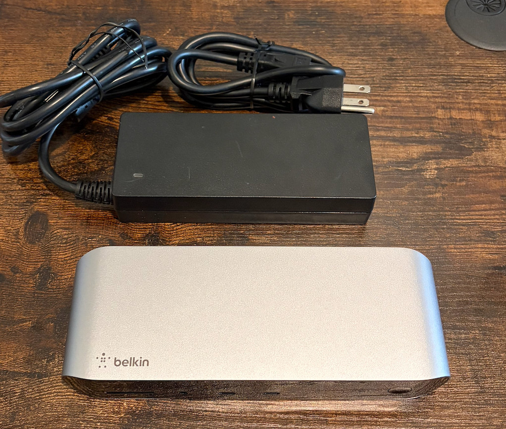 Belkin Pro Thunderbolt 4 Docking Station Model INC006 40Gbps