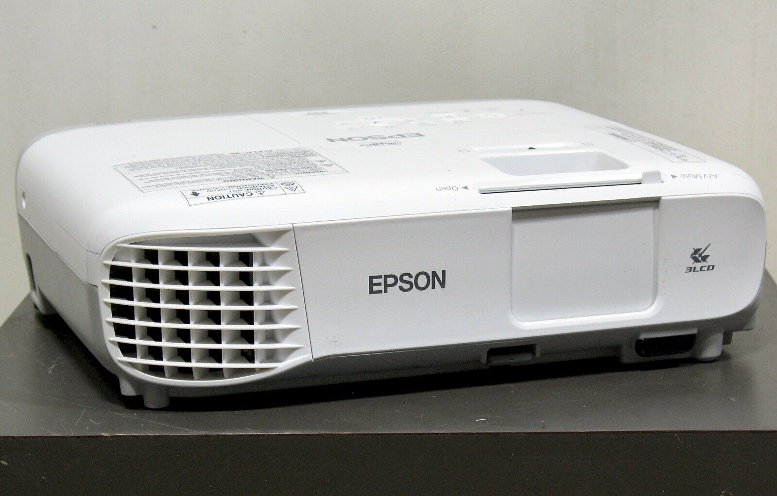 Epson PowerLite X27 LCD Projector H692A