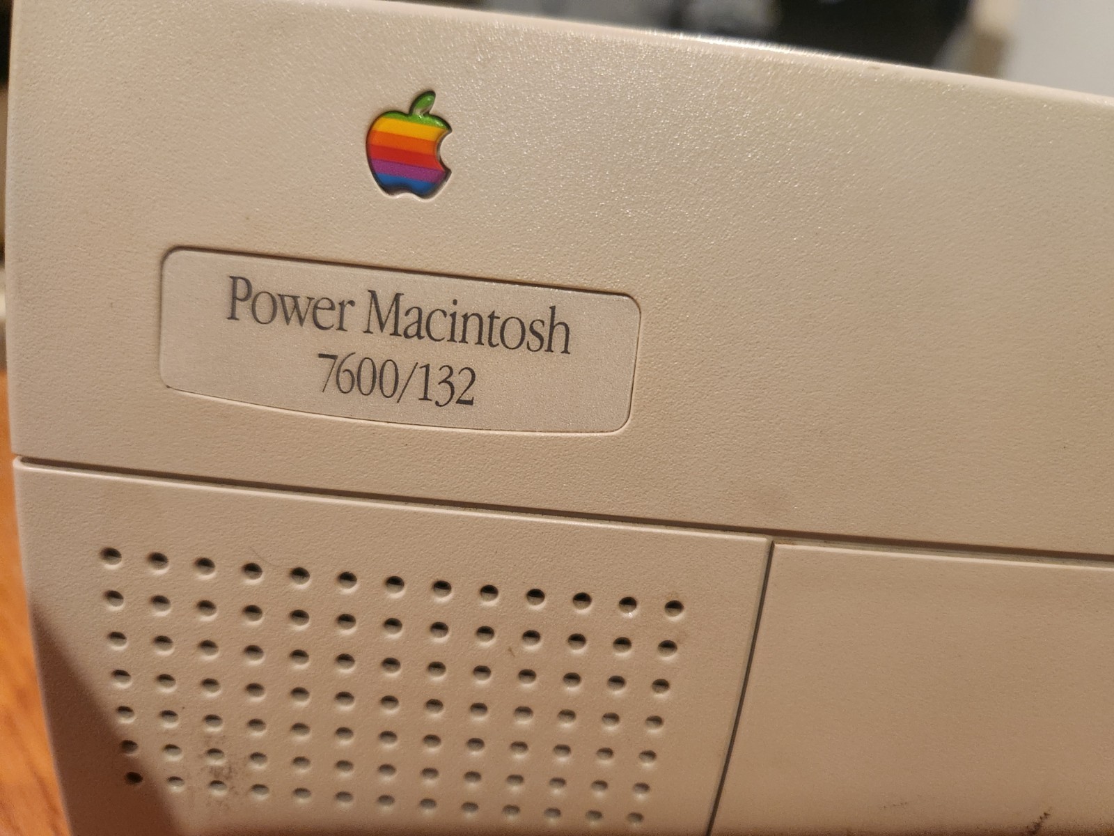 Vintage Apple Power Macintosh 7600/132 Desktop Computer Parts Repair Untested