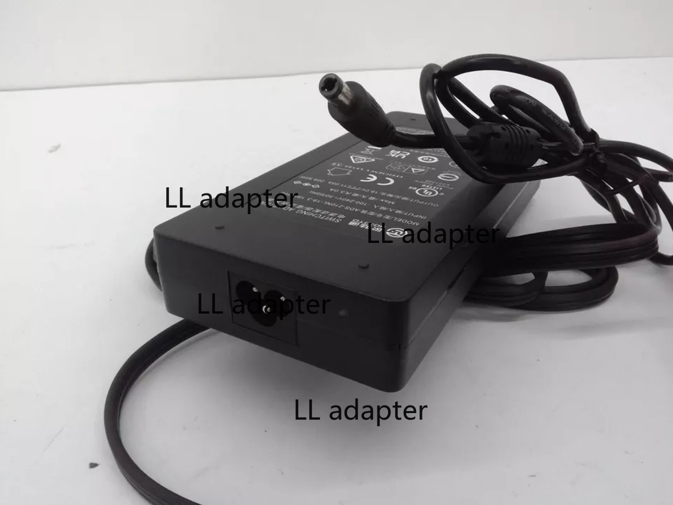 New Original 19V 11.05A Adapter for Acer Nitro XV5 XV275K P3 4K Ultra HD Monitor