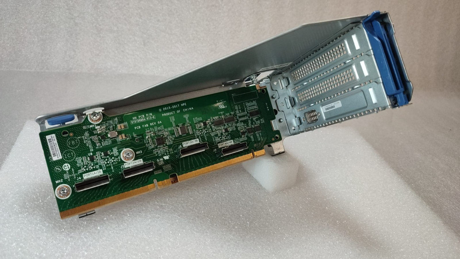 HPE DL38X Gen10 x16 Tertiary Riser Kit 876320-001 with 875087-001 & 877947-001
