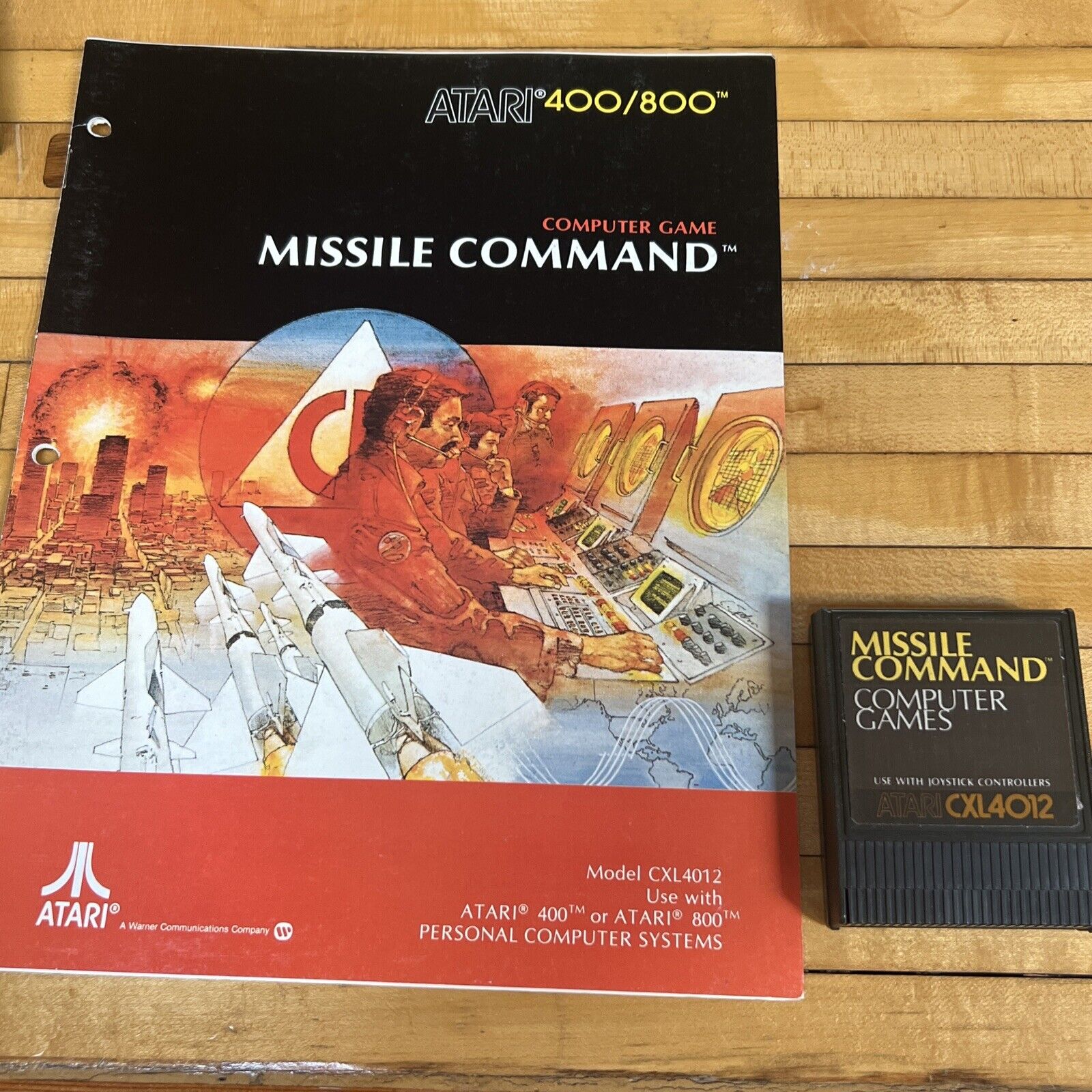 Atari 400 800 Missile Command CXL4012 with manual