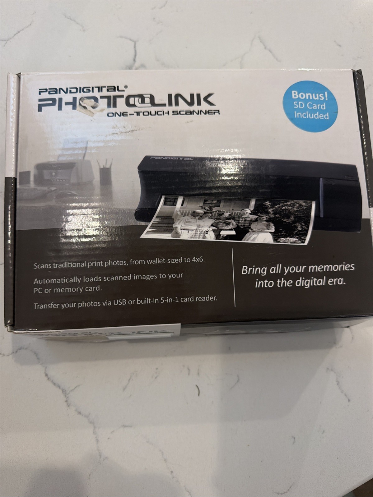 Pandigital Photolink One Touch Photo Scanner Bonus SD Card Model PANSCN01 NOB