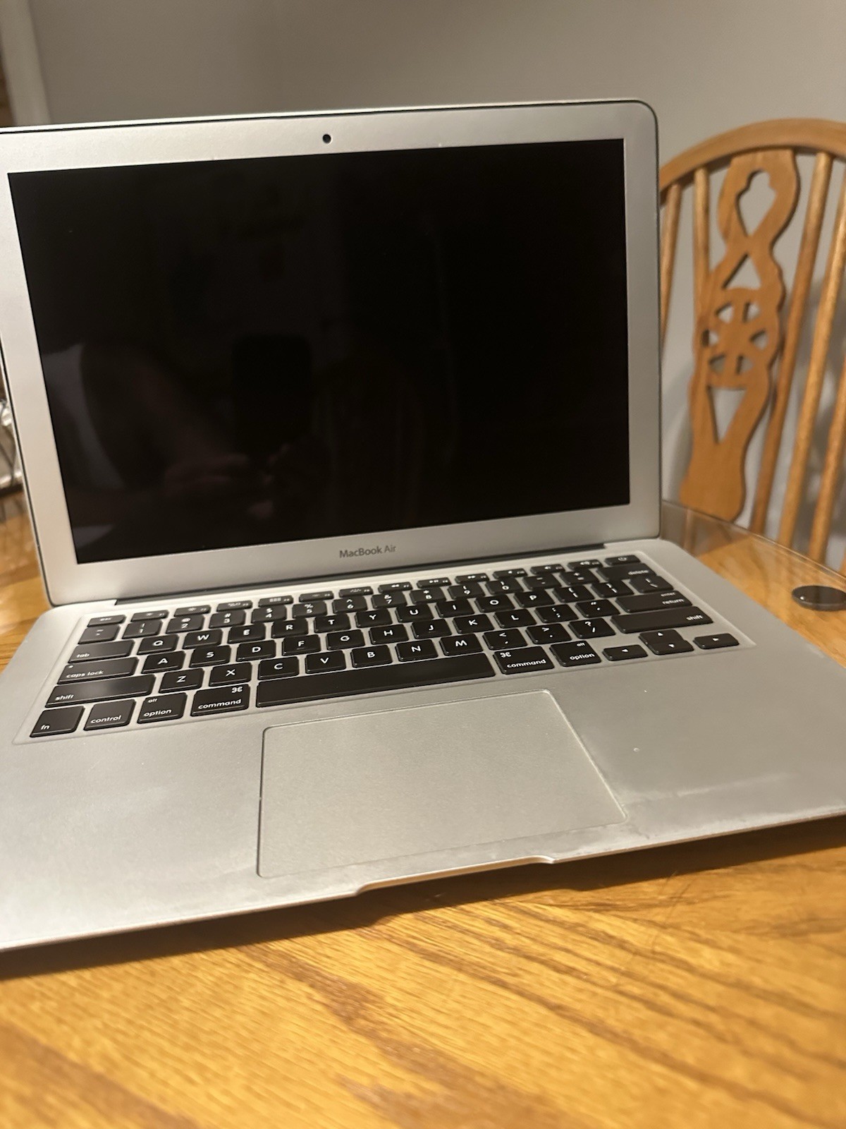 Apple MacBook Air 2013 is 13.3in Silver i5 1.8GHz 4GB 128GB SSD HD 6000
