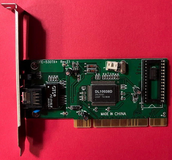D-Link DFE-530TX+ Fast Ethernet Adapter 10/100Mbps PCI 1 x RJ45 (2001) DL10038D