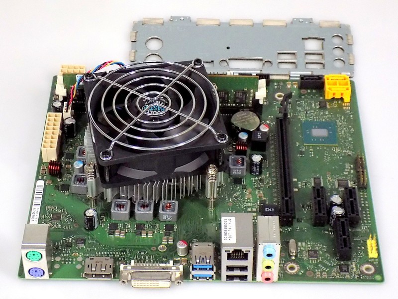 Motherboard CPU RAM Bundle: Fujitsu D3400-A11 GS3 / Intel Pentium G4400 / 4GB DDR4