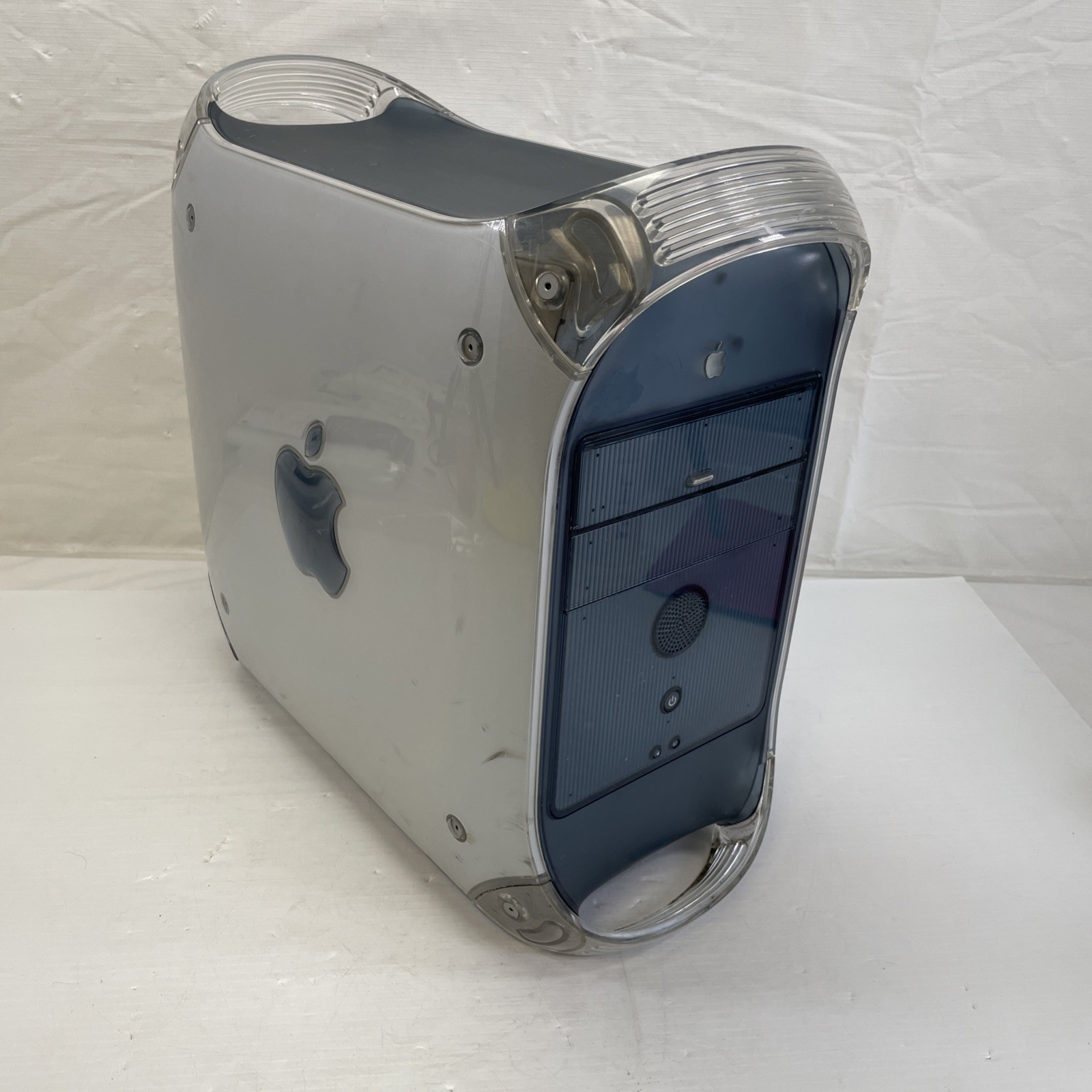 Vintage Apple Power Mac G4 M5183 1 GB Ram No hard drive or o.s. *Works