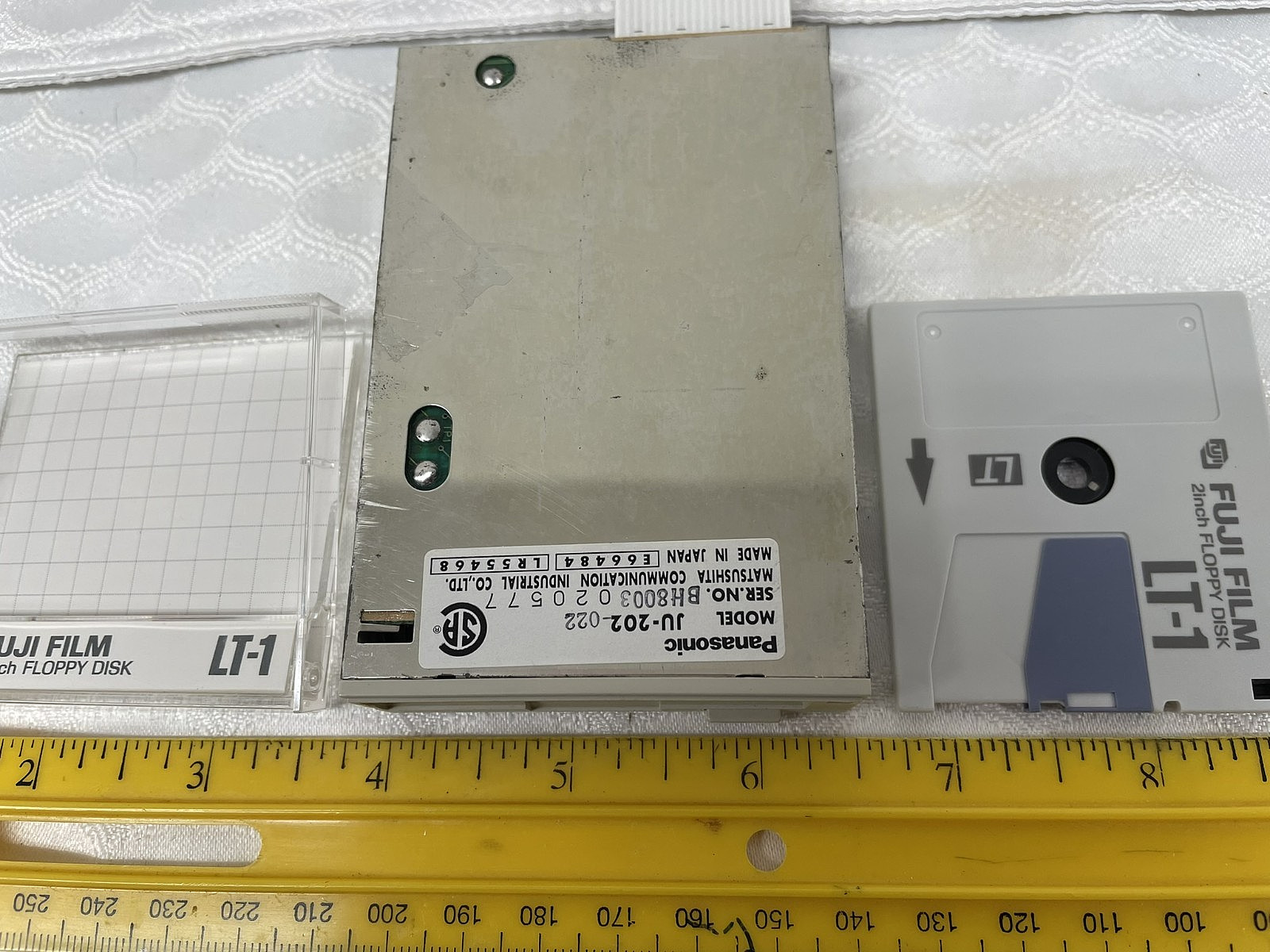 Bundled Lot: 2" FUJI FILM Floppy Diskettes Drive and A Box of 10 LT-1 media