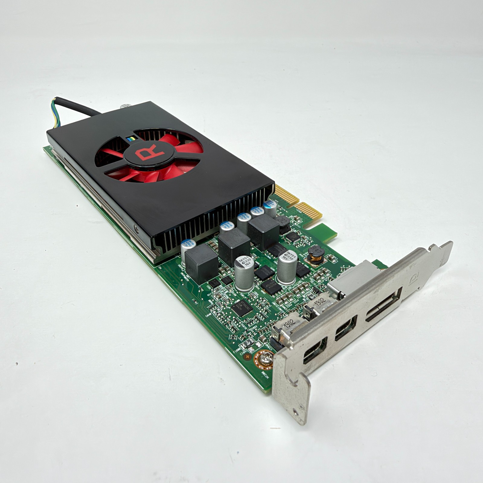 Dell AMD Radeon RX 550 4GB GDDR5 PCIe 1 x DP 2 x Mini DP Low Profile Video Card