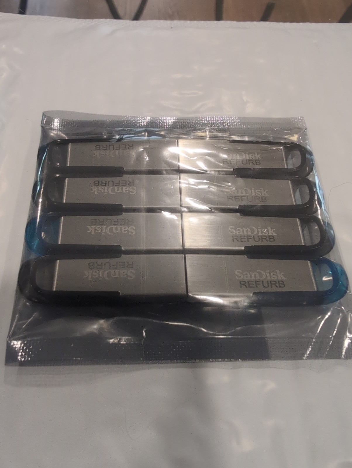 LOT of 8 SanDisk 64 GB ULTRA FLAIR USB 3.0 flash drive 150MB SDCZ73-064G