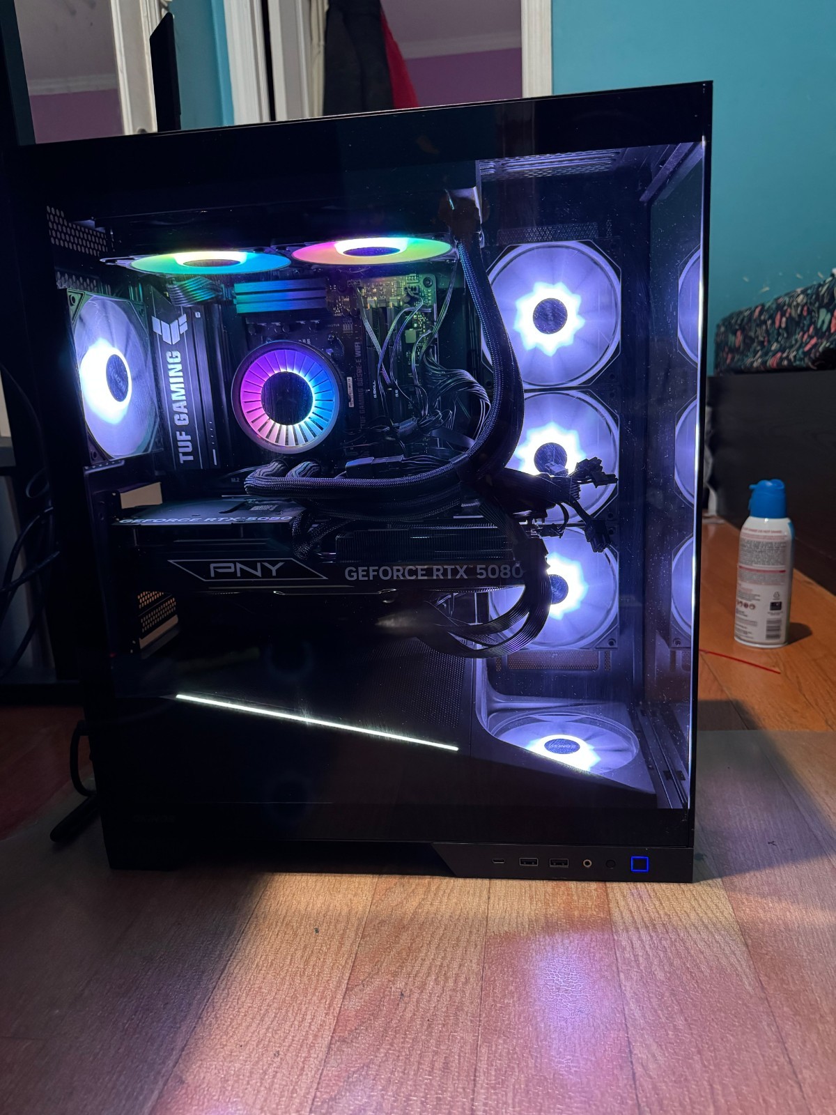 Custom Gaming PC AMD Ryzen 7 9800X3D RTX 5080 32GB DDR5 2TB NVMe SSD B650E
