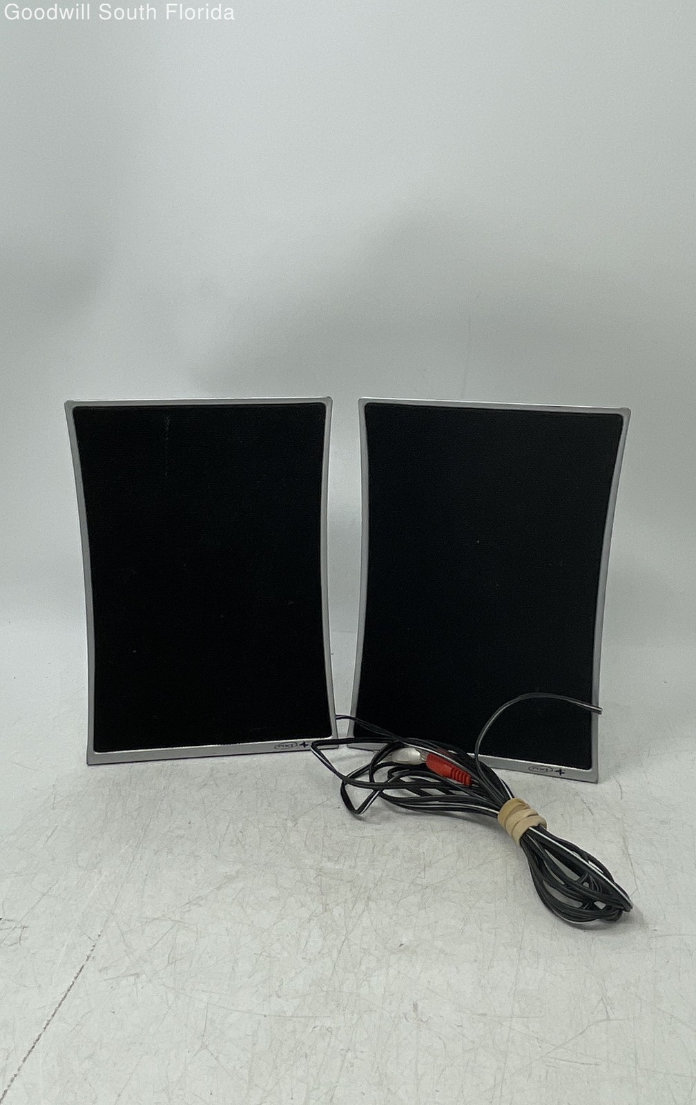 Pair Of NXT Gray Black Portable RCA Wired Flat Panel Computer Speaker Untested