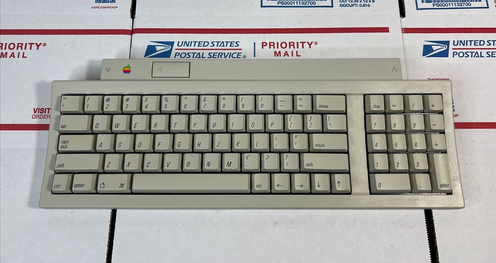 Vintage Apple Macintosh Keyboard II M0487 1991 -No ADB Cable -SAME DAY -WARRANTY