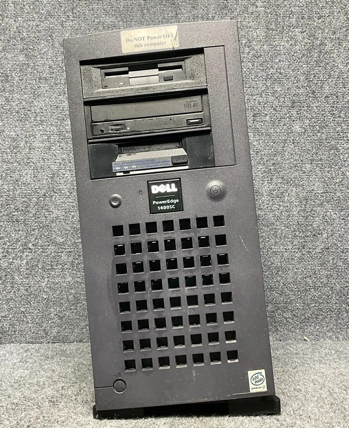 Vintage Dell PowerEdge 1400SC Pentium III Server 1133MHz 1GB