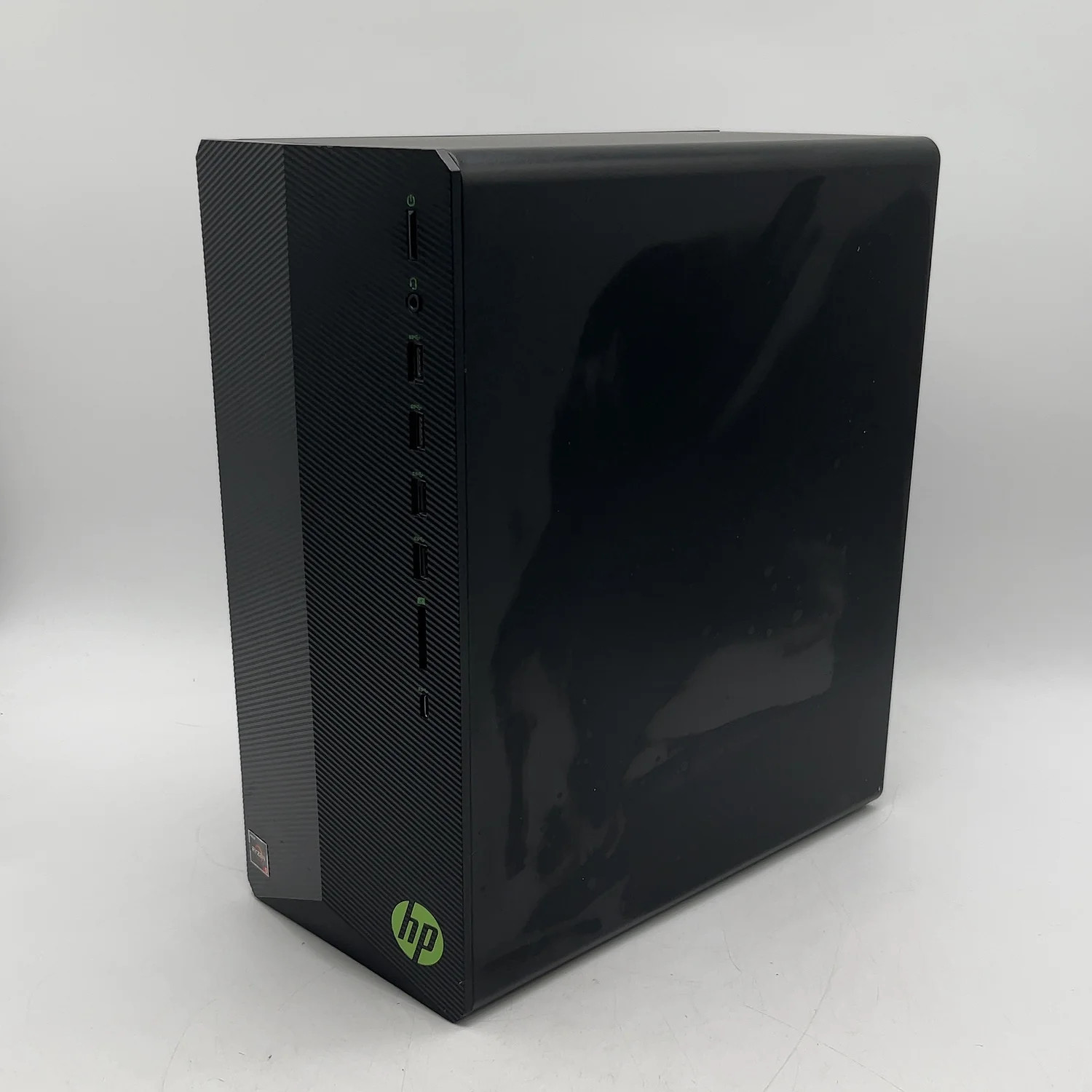 HP Pavilion Ryzen 5 3500 3.50GHz 16GB 128GB SSD 1TB HDD GeForce GTX 1650 Super