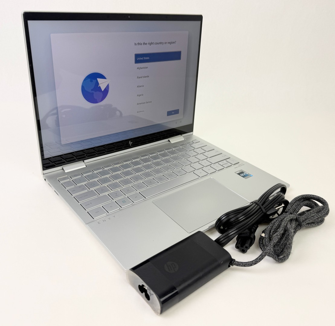 HP Envy x360 13-bf0013dx 13.3" FHD Touch i7-1250U 8GB 512GB SSD W11H 2in1 - Read