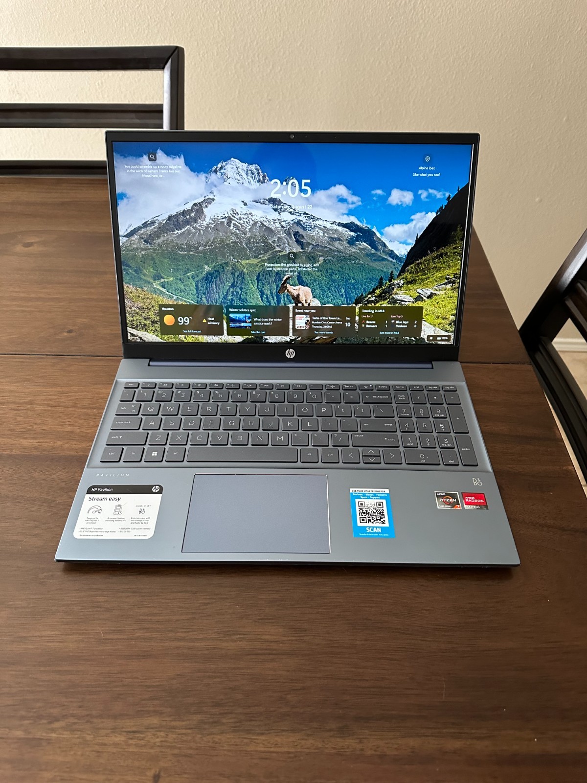 HP Pavilion 15 Laptop/Windows 11 'Home'. (Includes 45w charger/ battery)