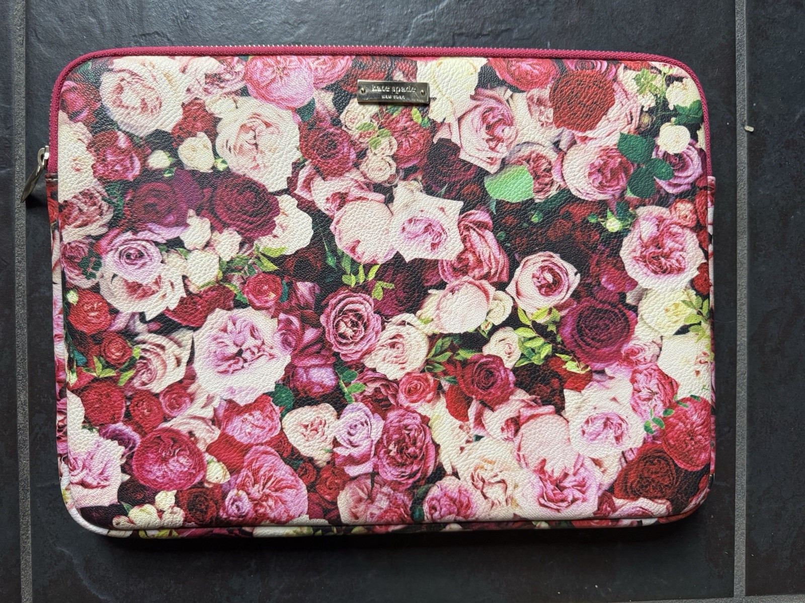 Kate Spade Rose Floral Grant Street Roses Laptop Sleeve