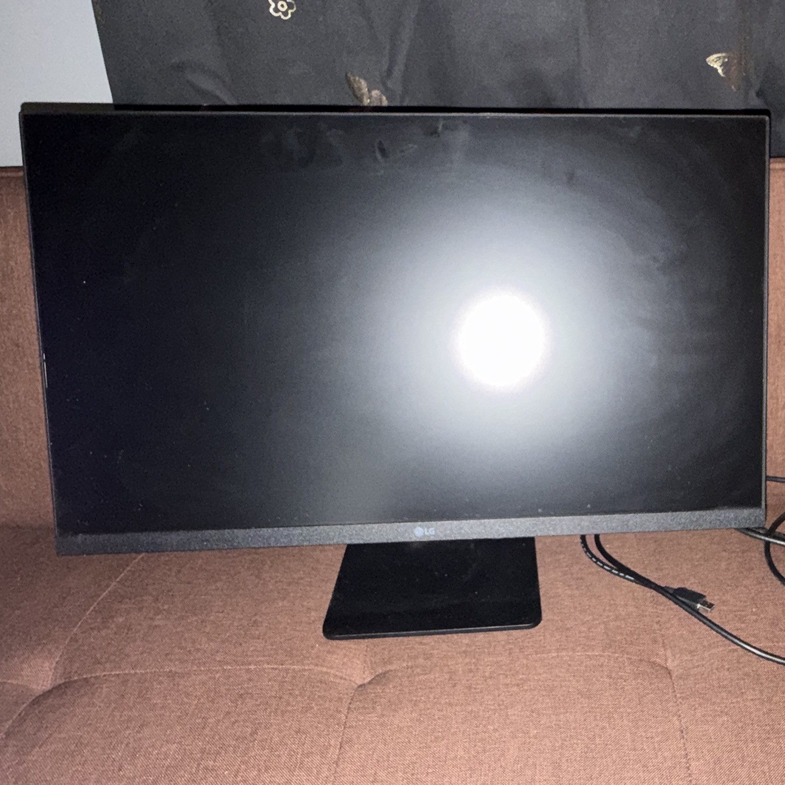 LG 27 in MQ450-B Borderless computer monitor