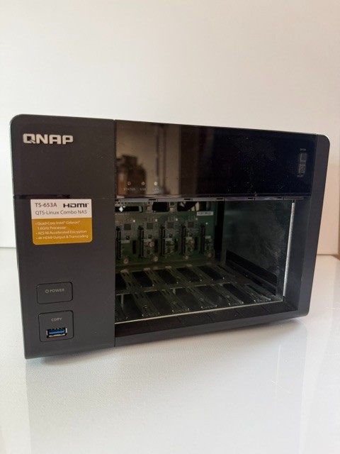 QNAP TS-653A 6-Bay NAS Server HDMI 500GB HDDs Tested Working