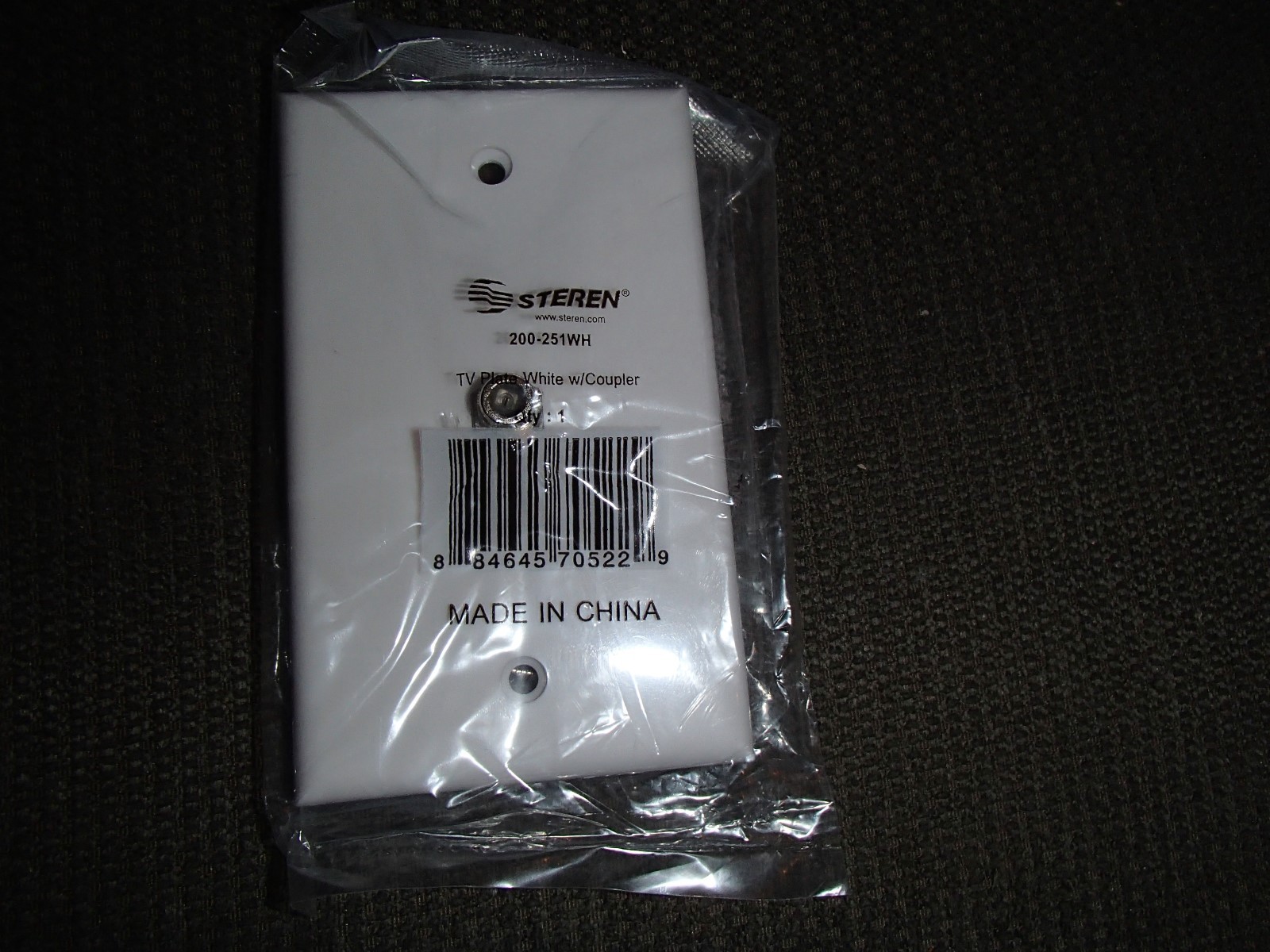 *NEW* STEREN TV PLATE W/ COUPLER WHITE 200-251WH COAX HOOKUP RV CAMPER MOTORHOME