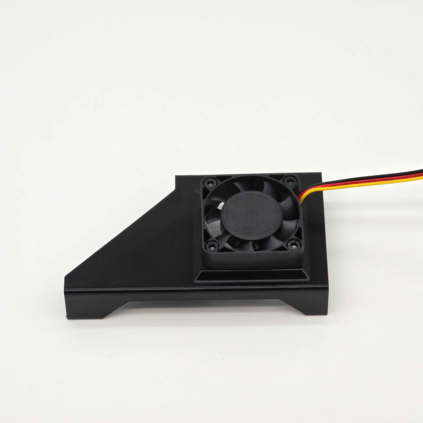 LSI 9300-8i SAS HBA Cooling Fan Included + Shroud All-In-One Cooler Kit
