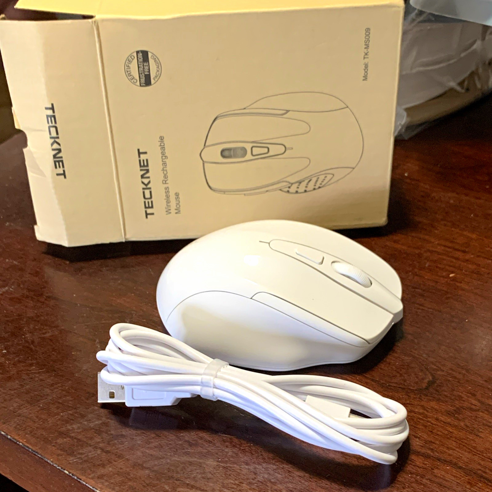 TeckNet TK-MS009 Wireless Rechargeable Mouse White, 6000 DPI Optical, 6 Buttons