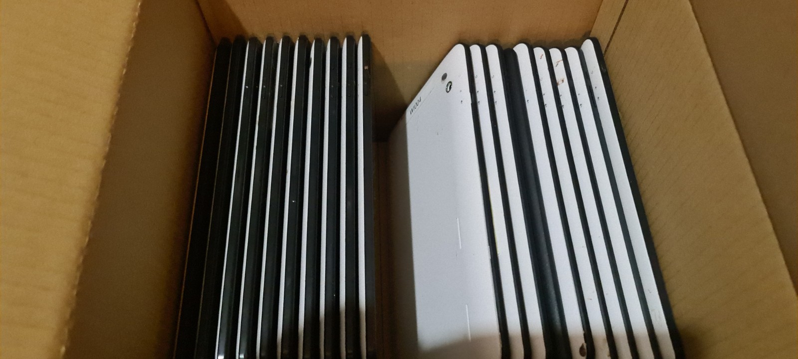Bulk Lot BS1078 10.1in Android Tablet 8GB Quad Core Wi‑Fi Bluetooth Black/White