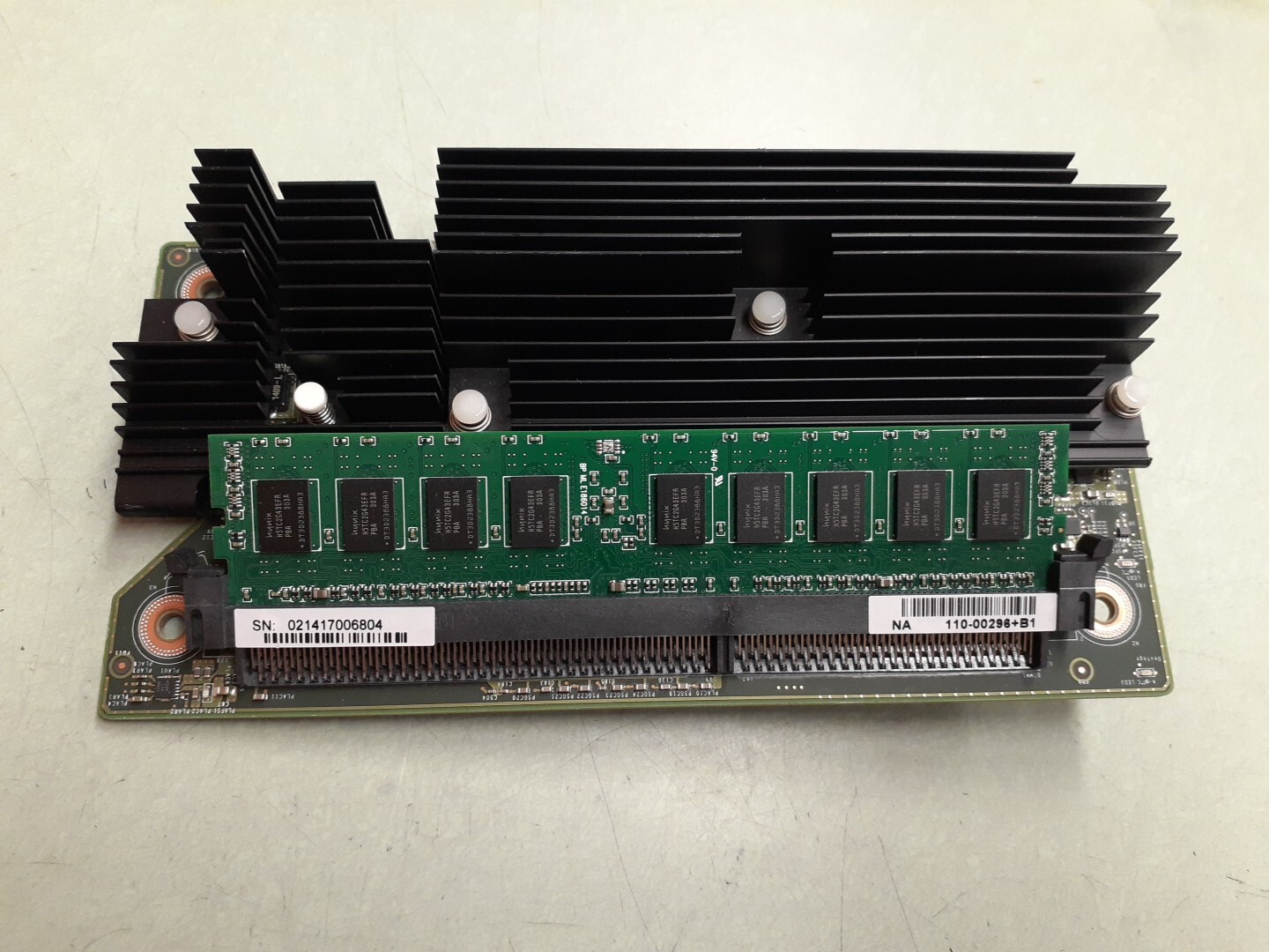 NETAPP 110-00296 FAS80X0 NVDIMM Memory Board 110-00296+B1 with 4GB 107-00105