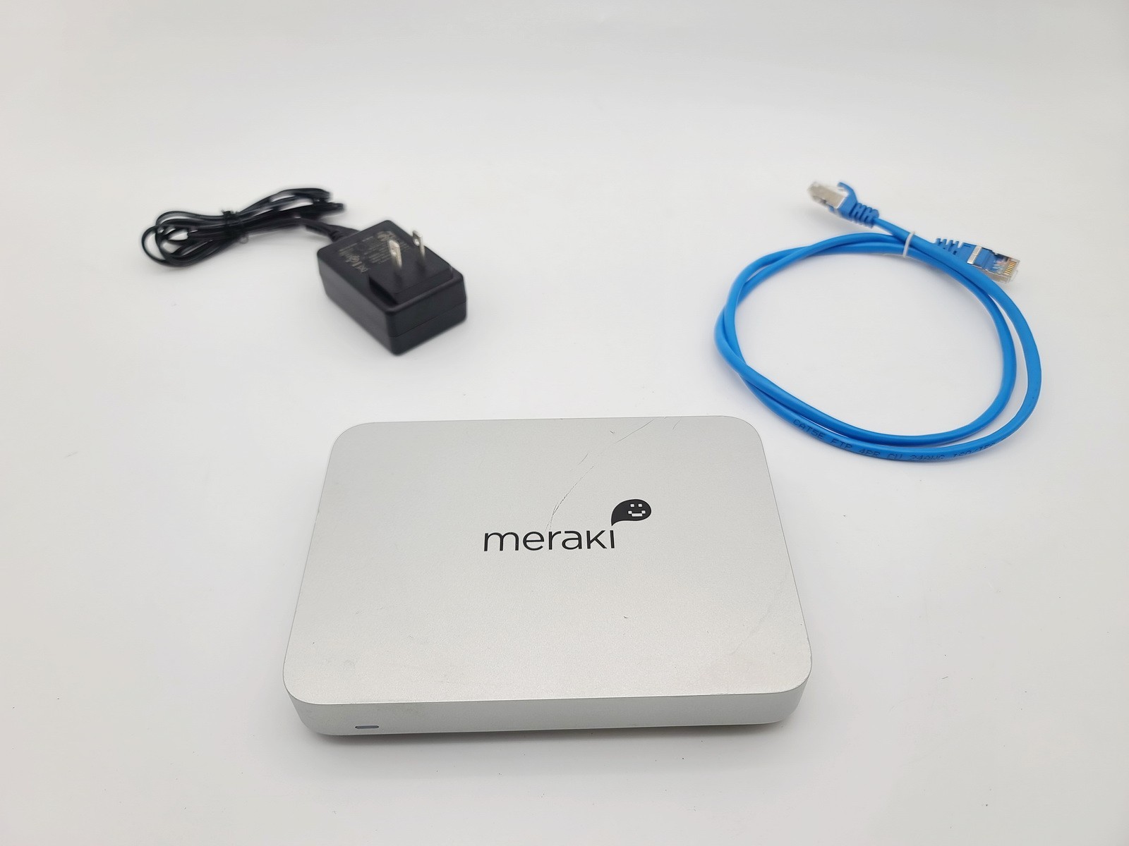 CISCO MERAKI Z1 CLOUD MANAGED TELEWORKER GATEWAY - Z1-HW-US W CABLE AND ADAPTER