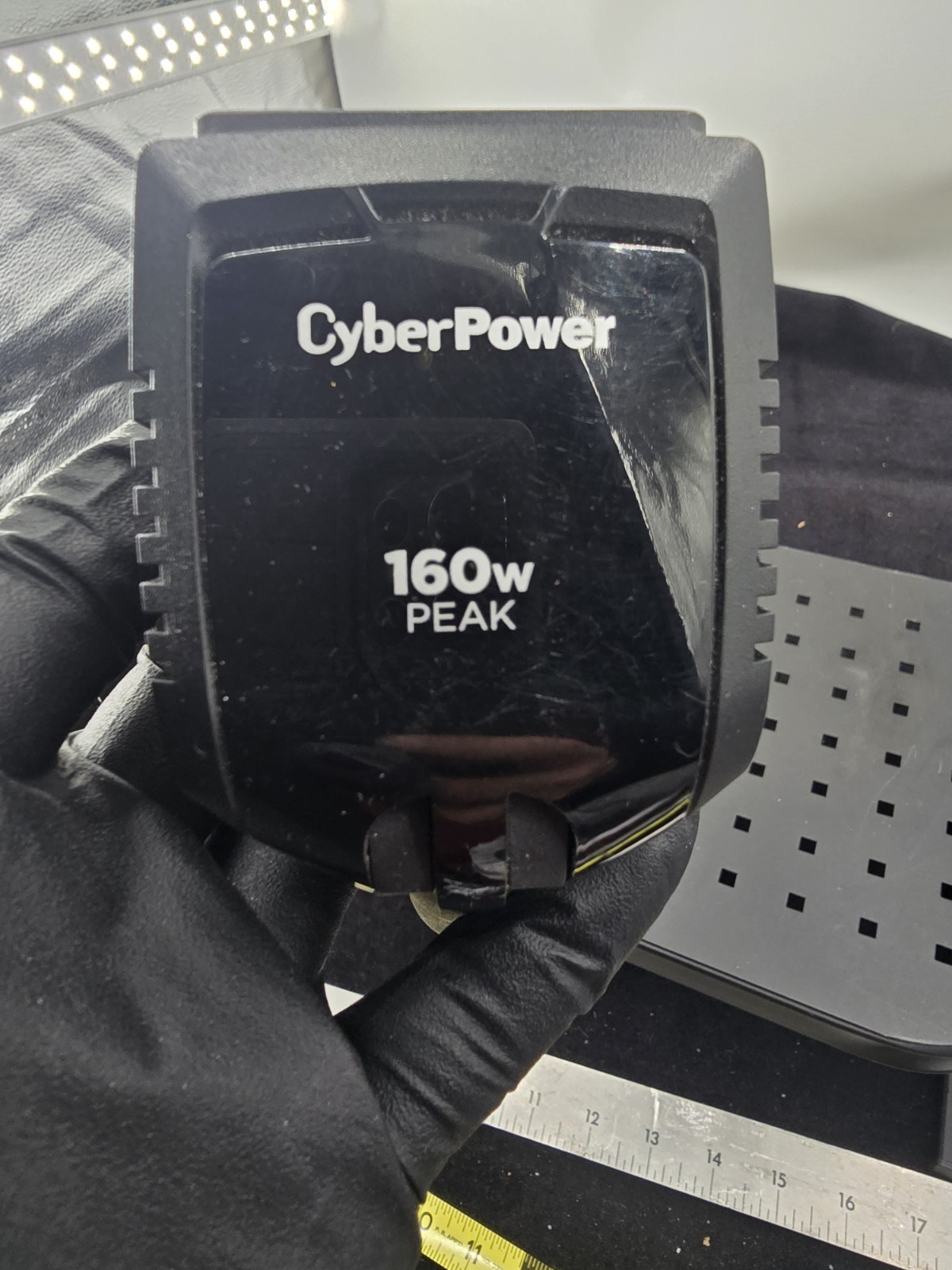CyberPower CPS160PBURC1 160 Power Inverter With 1 AC Outlet And 1 USB Port