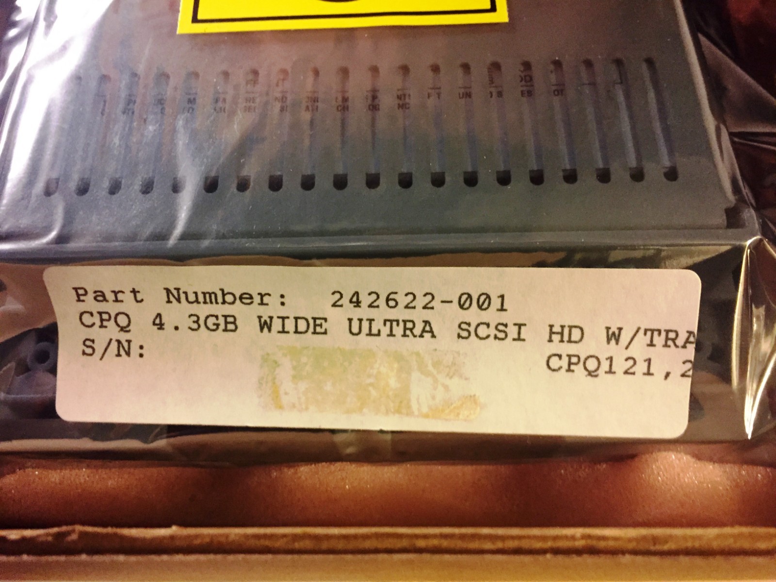 New In Box Compaq 4.3 GB Wide-Ultra SCSI Hot Swap Hard Drive 242622-001 w/Tray