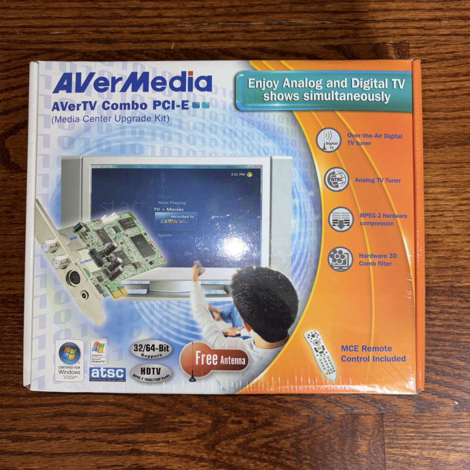AVerMedia AVerTV Combo PCI-E Cable/ATSC TV Tuner + S-Video/Composite Input