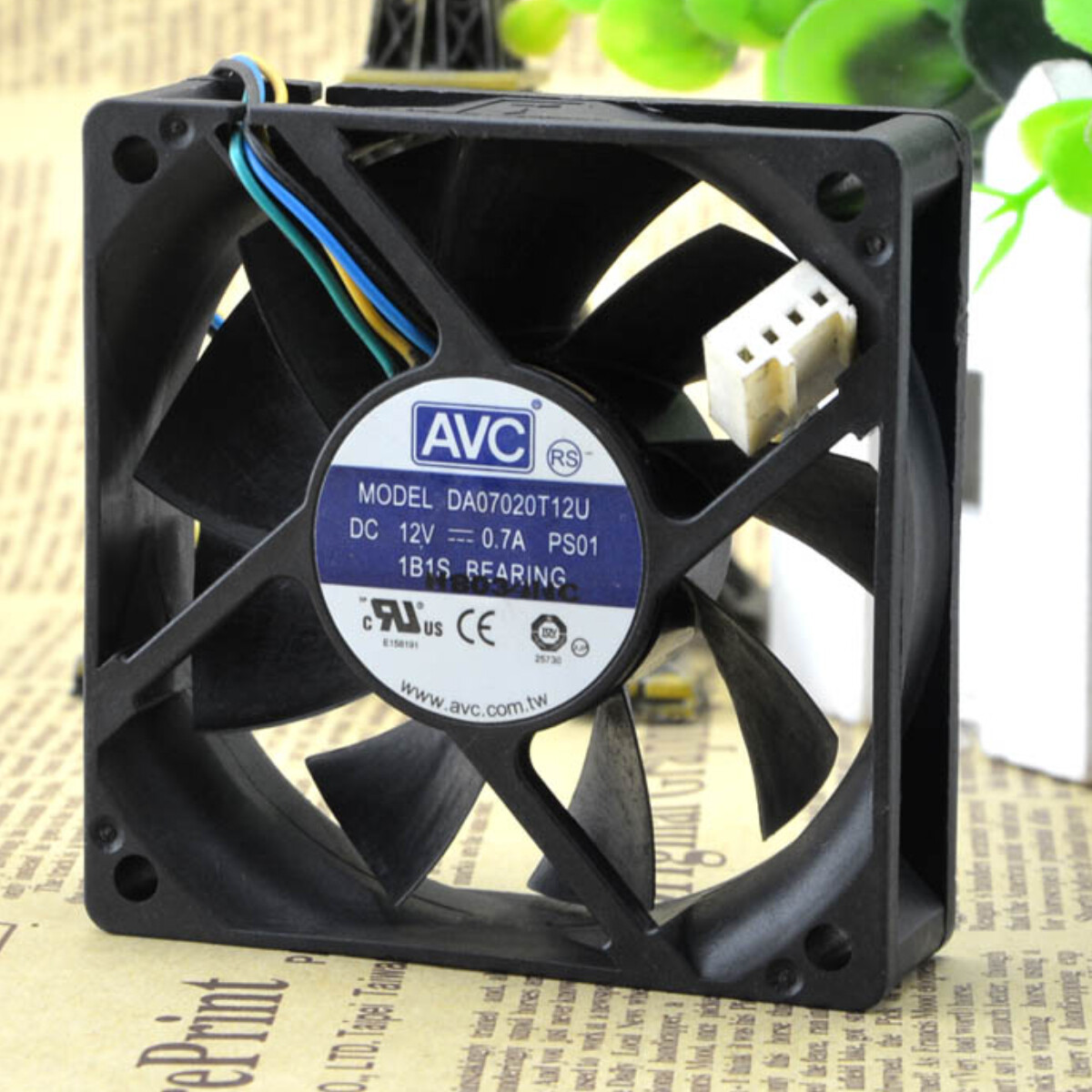 AVC DA07020T12U 7020 12V 0.7A 7cm 4-wire High Air Volume Chassis Cooling Fan