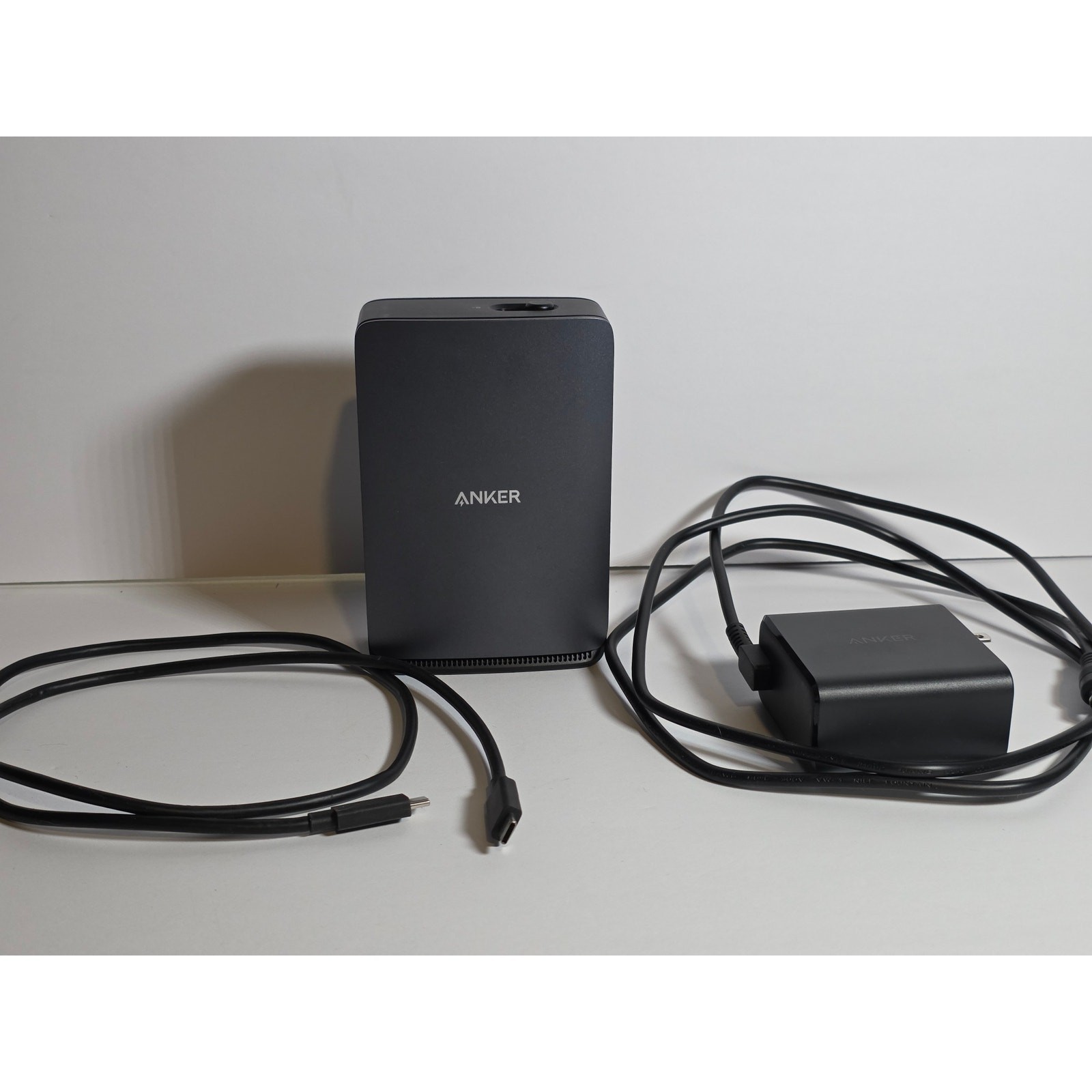Anker Nano Docking Station A83C3 13 in 1 Triple Display Dock w/ Removable Hub