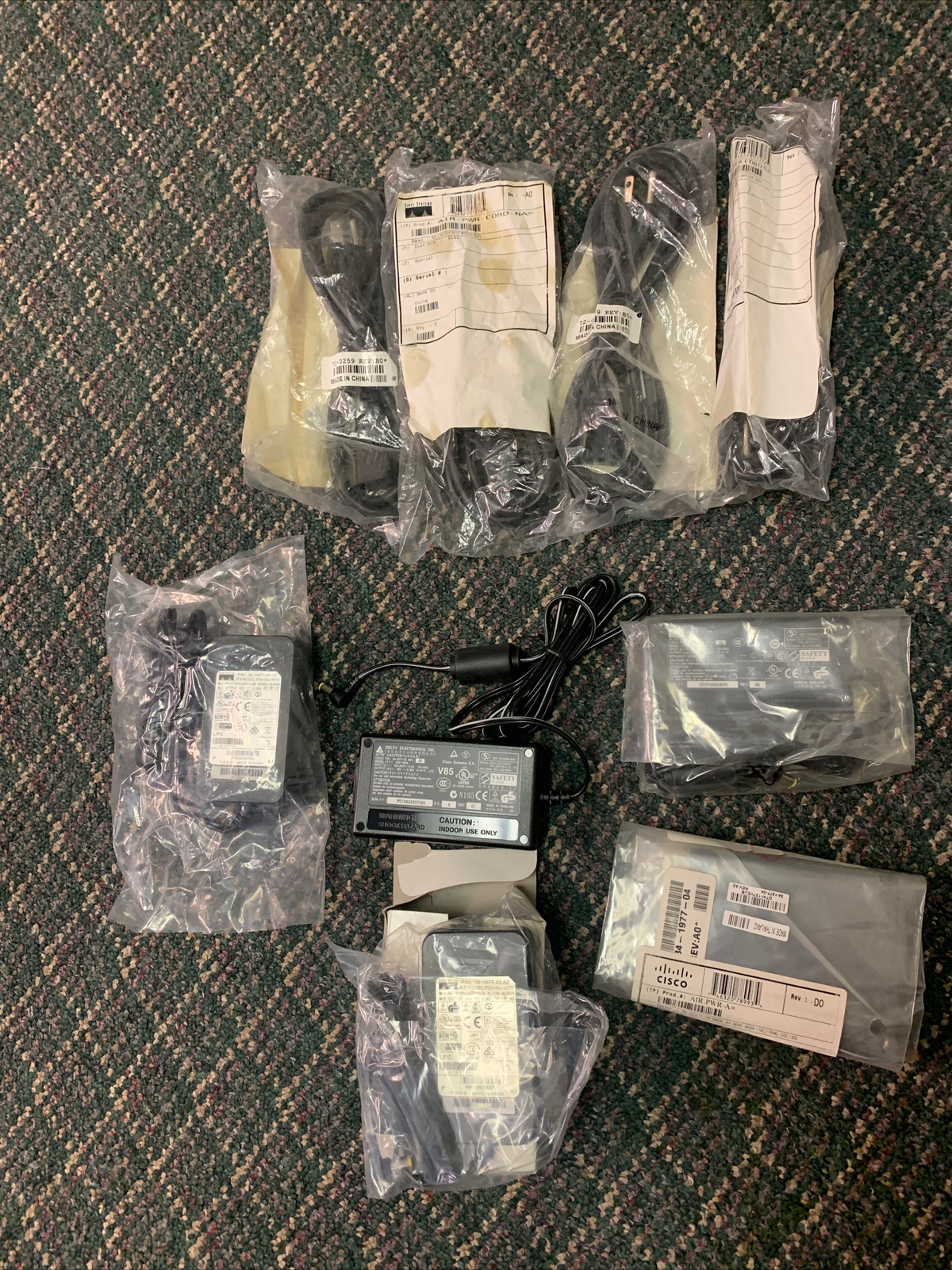 Lot of 5 Cisco 34-1977-03 48V AC Adapter Power Supplies w/4 Cisco Power Cables