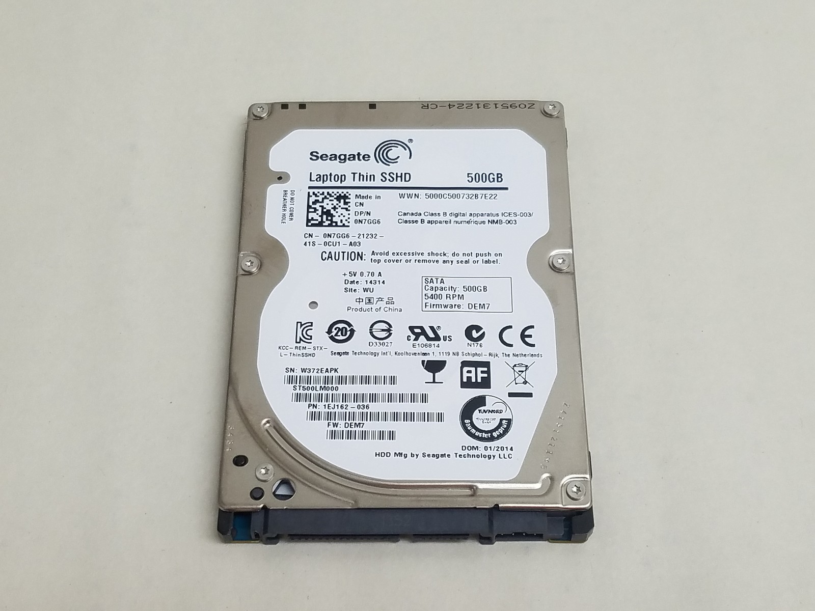 Seagate Thin ST500LM000 500 GB 2.5" SATA III Hybrid SSHD Laptop Drive