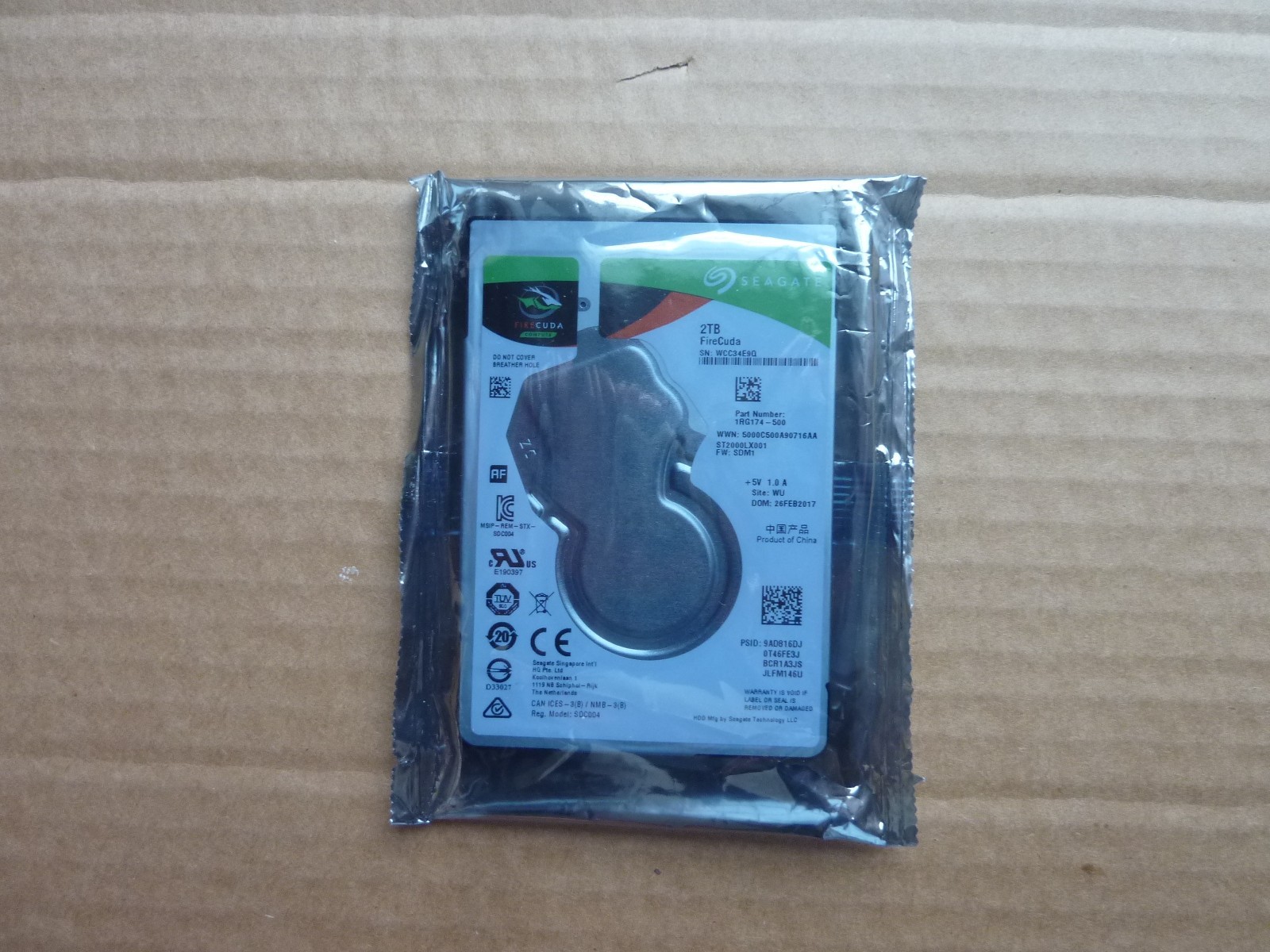 Seagate FireCuda 2TB 2.5" Internal SSHD ST2000LX001 - Brand New