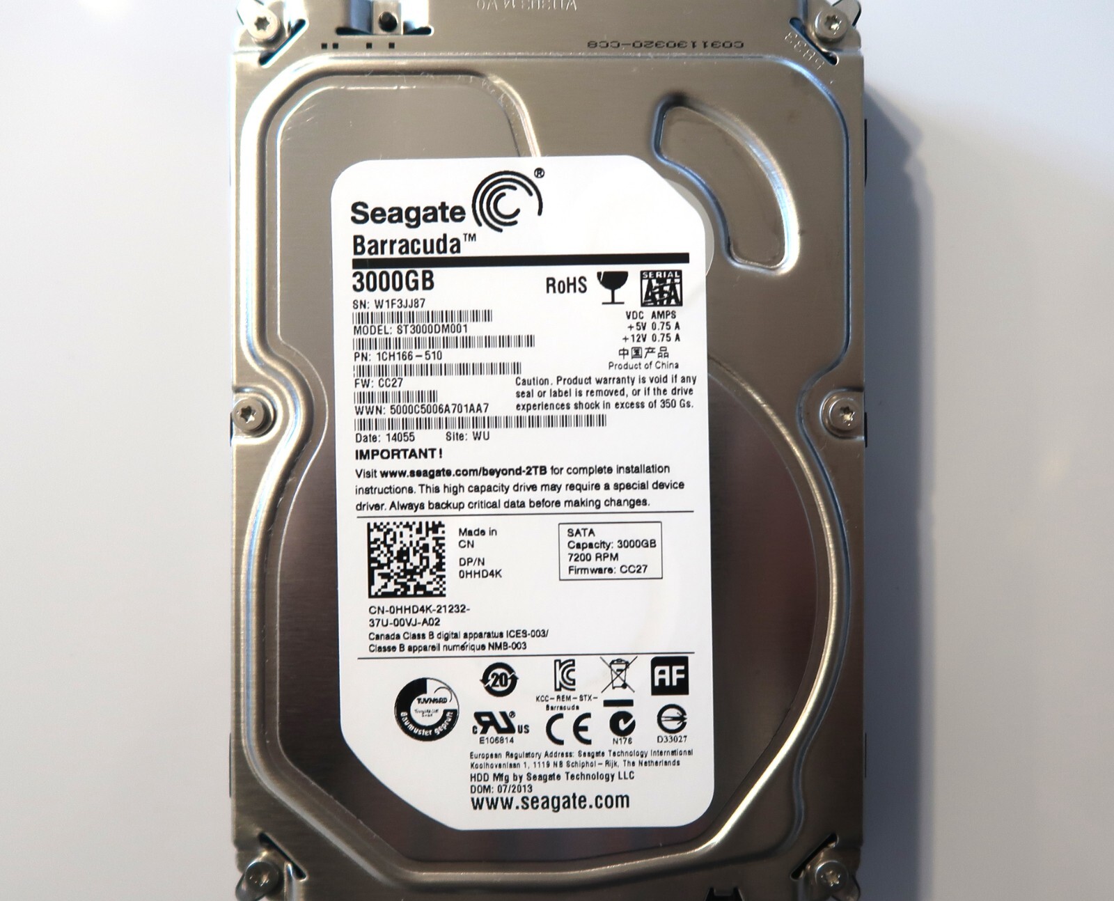 Seagate ST3000DM001 1CH166-510 CC27 (W1F3) WU 3000gb 3.5" Sata China 07/2013