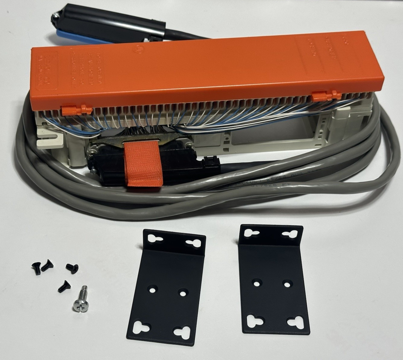 Siemon Company M1-50R Prewired Block, S66M1-50 ~   ~