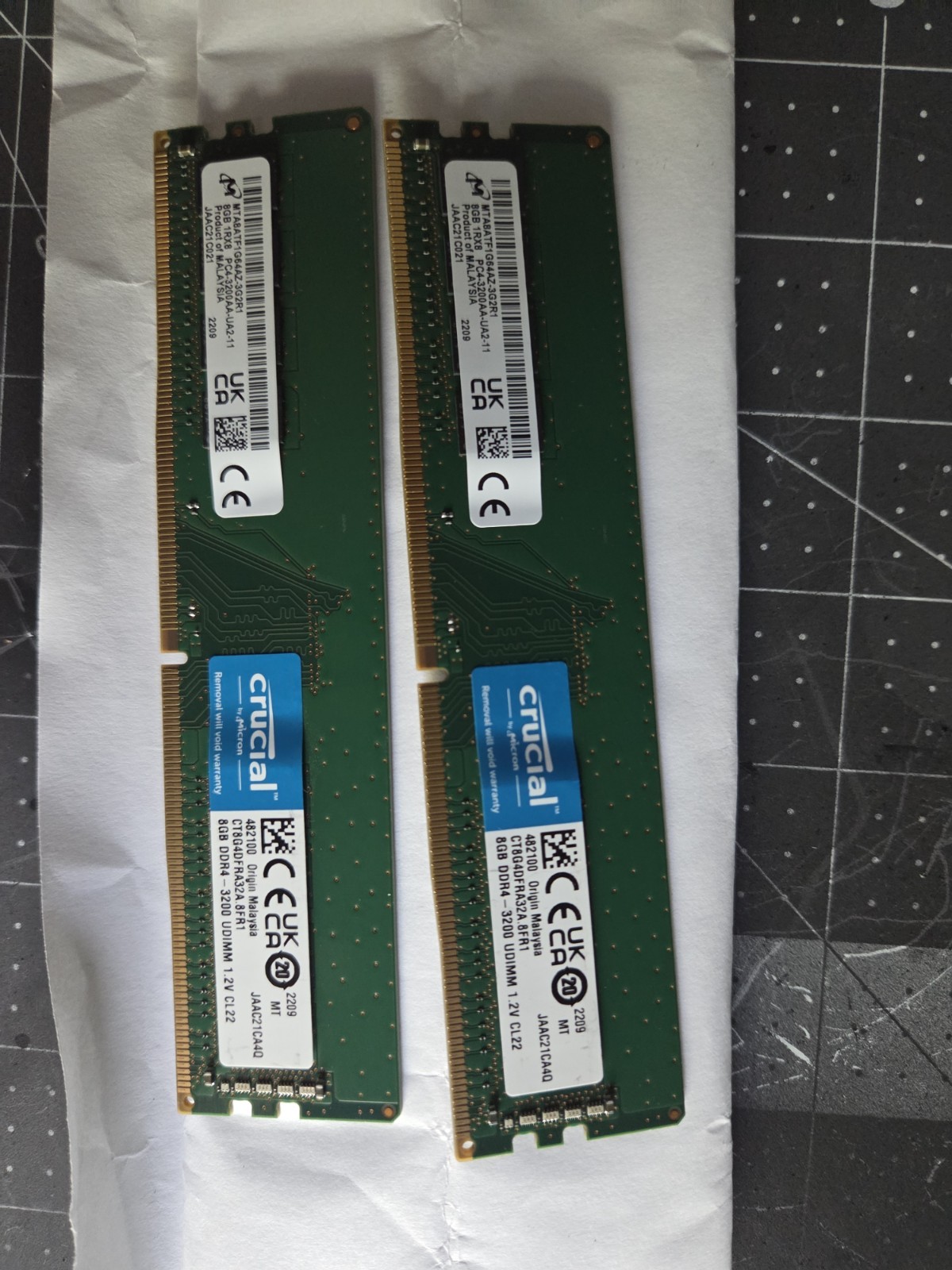 Crucial 16GB (2x8GB) 3200MHz 260-pin UDIMM DDR4 RAM Memory Kit...